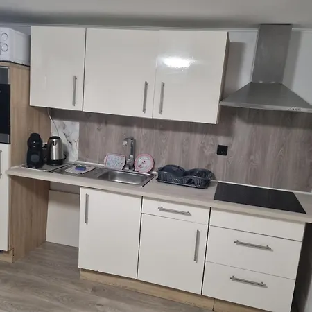 Dom wakacyjny Vienna Gateway - Self Check-in 24 - Free Parking